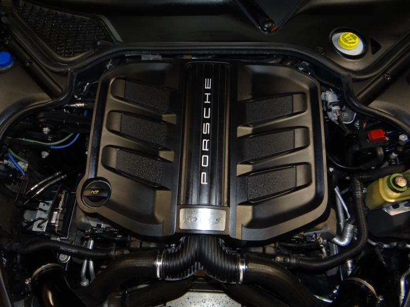 Motor Fit brillant et protection du compartiment moteur long-life 1L