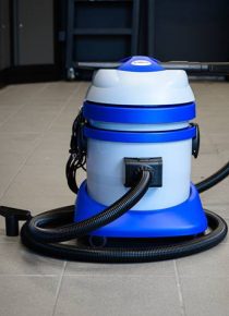 Aspirateur puissant Normfest poussieres